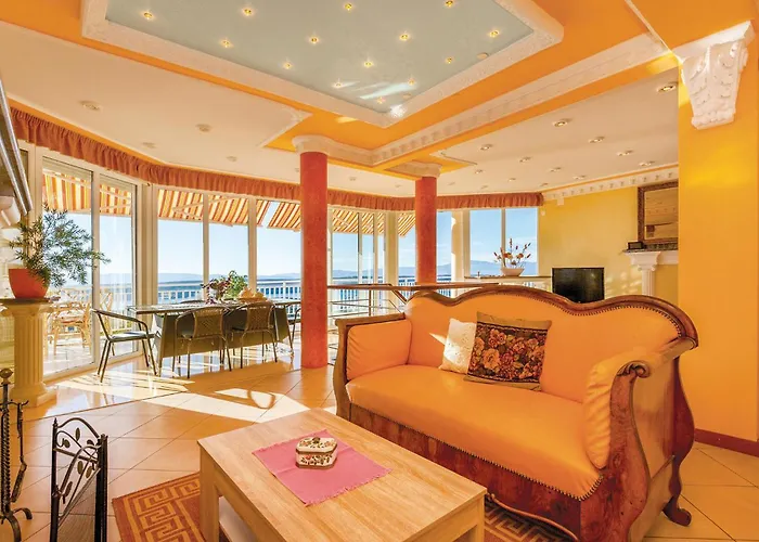 Lovely In With Wifi Holiday home Jadranovo